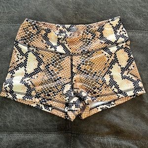The Barbell Cartel Women’s snake print gym shorts, size small